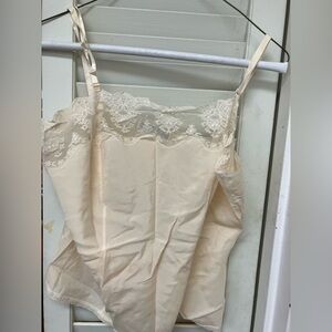 Elegant Cream Lace Trim Chemise